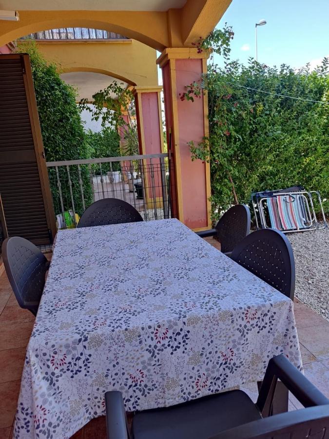 Apartamento Completo Con Piscina Comunitaria Y Patio Exterior Ayamonte Exterior foto